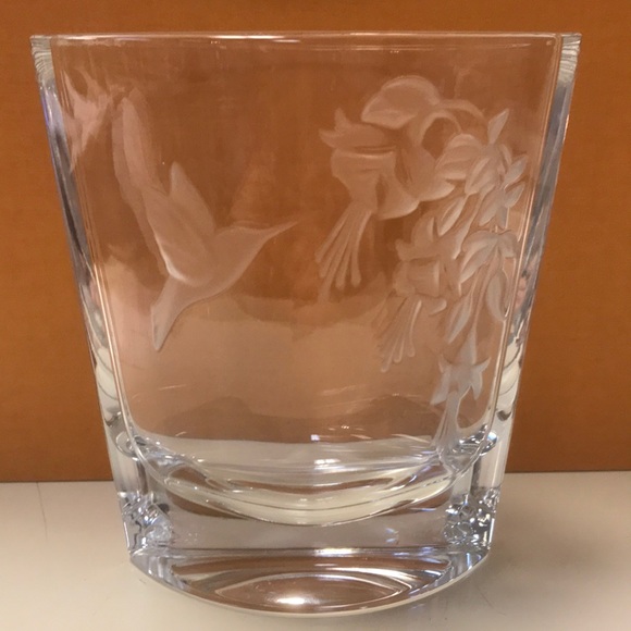 Vintage Lead Crystal Etched Hummingbird Vase - Picture 1 of 6
